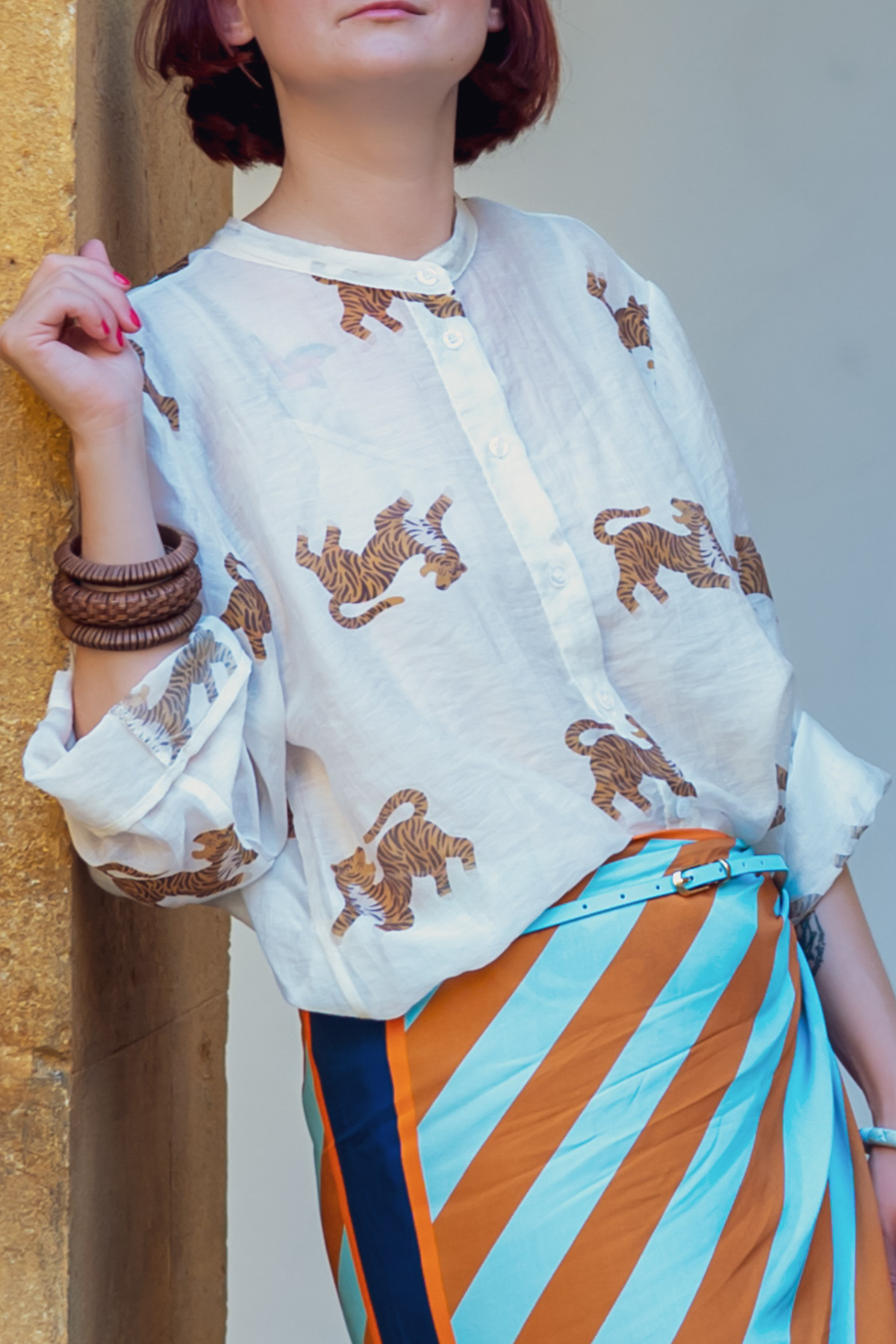 Have One Bluse Tiger transparent